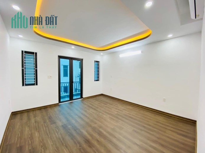 Bán nhà phố Lạch Tray, 48m 4 tầng ngõ cực nông GIÁ 3.85 tỉ ngay ĐH Hàng Hải