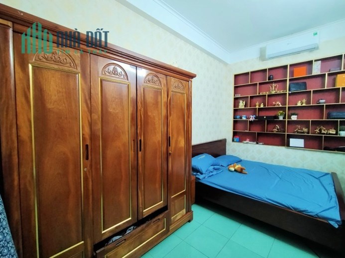 Bán nhà đẹp 4 tầng Đức Giang,Long Biên 56m2 ,full nội thất nhỉnh 4 tỷ