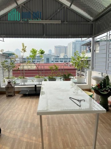 Bán nhà phố Hoàng Cầu Đống Đa 55m*7T phân lô vỉa hè ô tô dừng đỗ ngày đêm 17.3 tỷ lh 0817606560