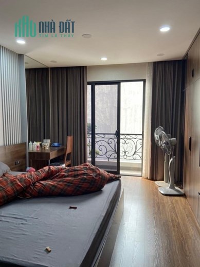 Bán nhà phố Hoàng Cầu Đống Đa 55m*7T phân lô vỉa hè ô tô dừng đỗ ngày đêm 17.3 tỷ lh 0817606560