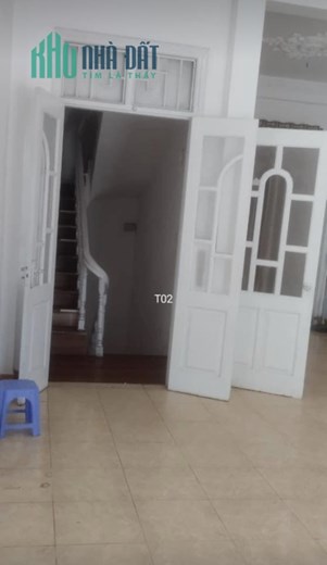 MẶT PHỐ !! Cho thuê nhà Mặt Phố Trần Quốc Hoàn, Cầu Giấy 55mx5T oto vỉa hè KD Đỉnh hơn 30 tr