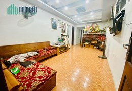 Bán Căn Hộ Tập Thể Bưu Điện Hoàng Cầu 51/100m2, tầng 3, 3 phòng ngủ đầy đủ công năng, giá cho các