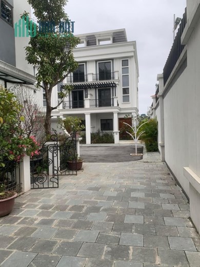 Bán gấp Shophouse Eastern Park 2, dự án Thạch Bàn Gardent City, 173.5m2, 4 tầng, miễn TG