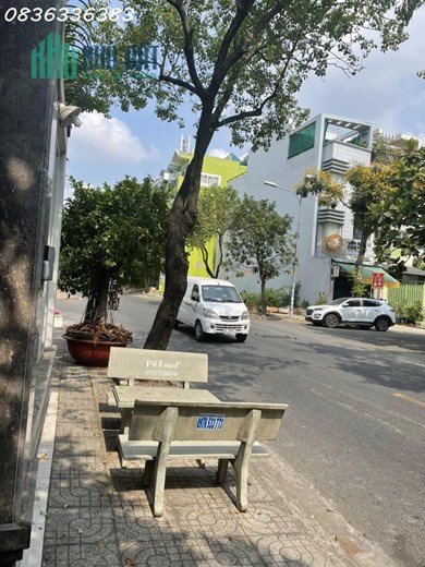 Bán Biệt Thự Sân Vườn View công viên Phường Tân Phong, Quận 7