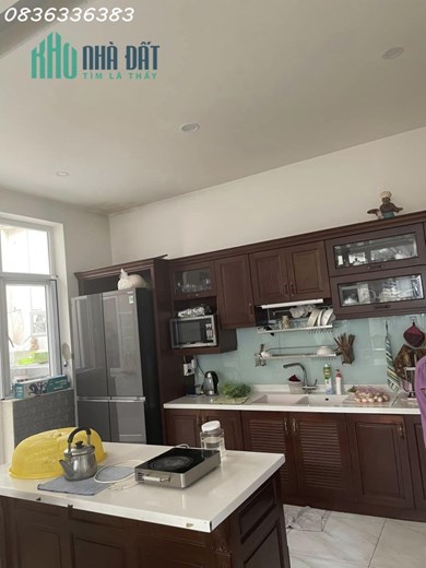 Bán Biệt Thự Sân Vườn View công viên Phường Tân Phong, Quận 7