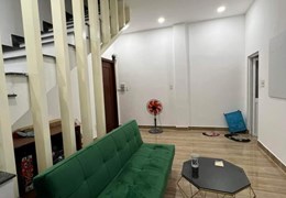 Bán gấp nhà đường  Âu Cơ - Tân Phú - XE HƠI ĐẬU CỬA - GIÁP Q.11 - 5MX9M - 3 TẦNG - HƠN 5 TỶ