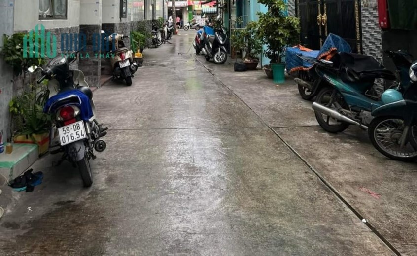 Bán gấp nhà đường  Âu Cơ - Tân Phú - XE HƠI ĐẬU CỬA - GIÁP Q.11 - 5MX9M - 3 TẦNG - HƠN 5 TỶ