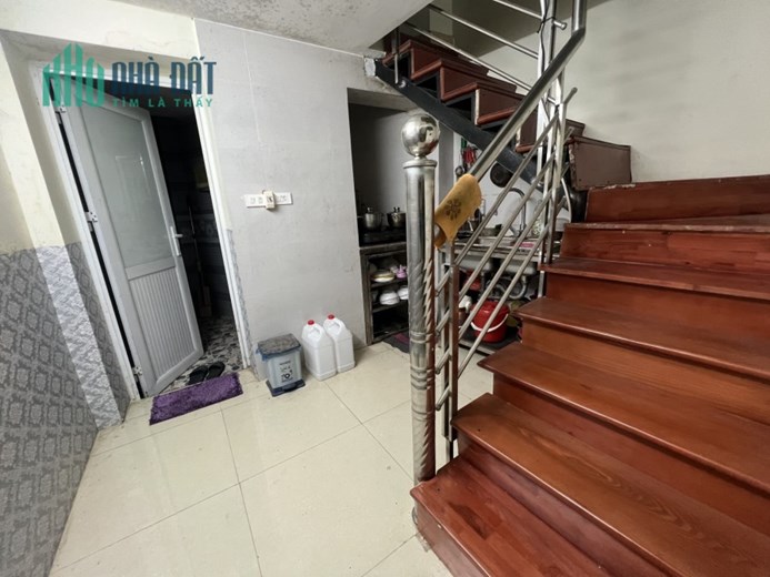 BÁN NHÀ LỆNH CƯ, 34m2x 3T, MT3.5m, Ô TÔ ĐỖ CỔNG, LÔ GÓC, KINH DOANH, CHỈ NHỈNH 2 TỶ