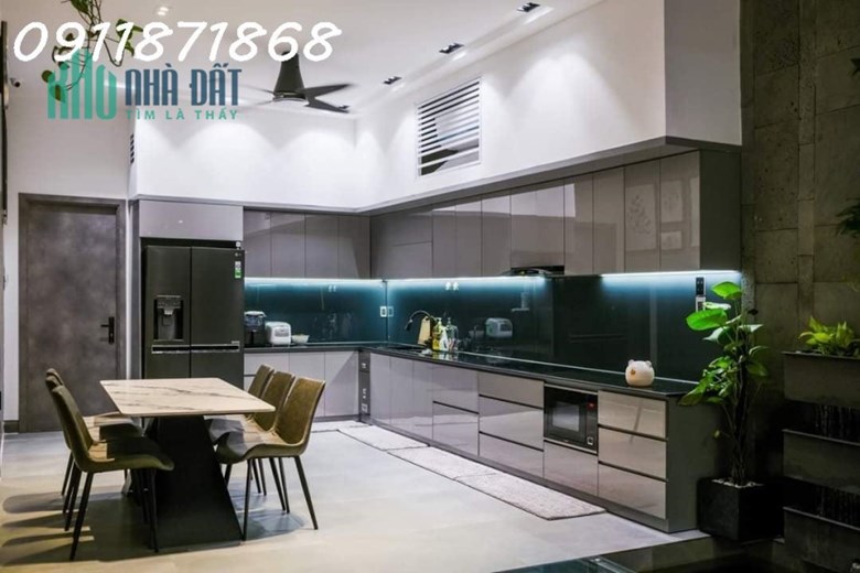 Bán gấp nhà Trần Đại Nghĩa, Phân lô ô tô vào nhà, 56m2x4T, nhà đẹp giá 9,2 Tỷ