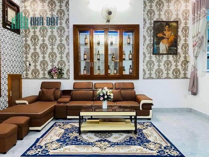Bán nhà Phan Huy Ích PHƯỜNG 12 Q.GÒ VẤP, 4 tầng, Đ. 3m, giá chỉ 6.45 tỷ