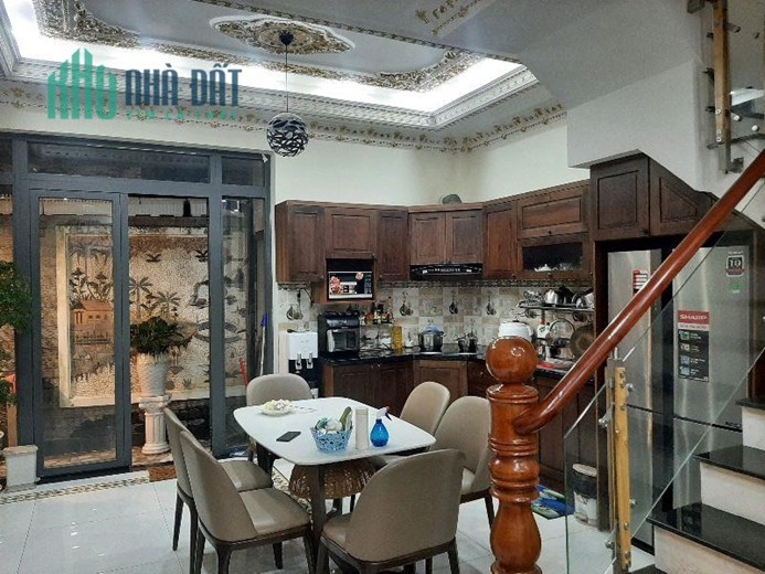 BÁN NHÀ ĐẸP LUNG LINH TRẦN XUÂN SOẠN, QUẬN 7, 64M2, 3 TẦNG, GIÁ CHỈ 7.3 TỶ