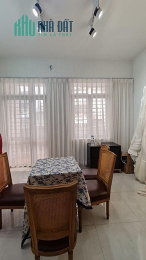 MẶT TIỀN KINH DOANH 6 TẦNG NGAY SÂN BAY NHỈNH 12 Tỷ