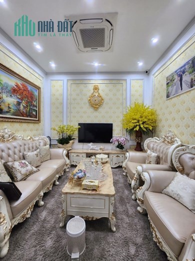 Bán nhà Mặt phố Vĩnh Phúc  44m², 4 tầng, MT 4m, giá 12.6 Tỷ Ba Đình. Mua liên hệ: O94lO7l689