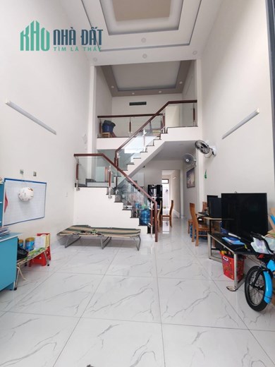 Nhỉnh 3 tỷ, ngay chợ Hocmon, Lý Thường Kiệt, Thị trấn Hocmon