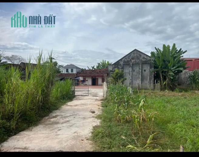CỰC HIẾM) Bán lô đất tận 610 m2 có 200 thổ cư nằm sát ngay khu đô thị DanKo trung tâm huyện Phú