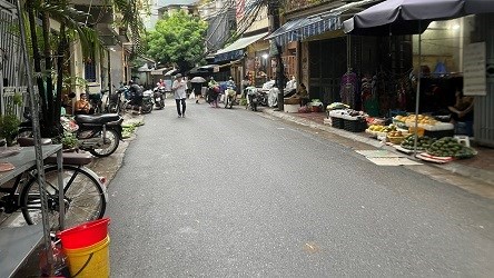 Bán nhà Pháo Đài Láng diện tích 43.1m2* 5tầng, ngõ thông tứ phía giá nhỉnh hơn 10 tỷ