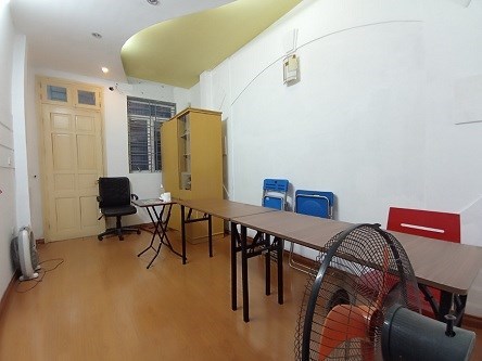 Bán nhà Pháo Đài Láng diện tích 43.1m2* 5tầng, ngõ thông tứ phía giá nhỉnh hơn 10 tỷ