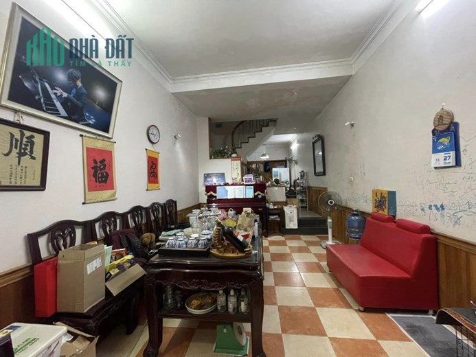 Cần bán ngôi nhà 4 tầng đường Nguyễn Lương Bằng, 75m, lô góc, ngay sát vườn hoa Trần Quang Diệu