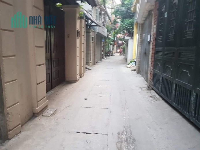 Bán nhà ngõ 336 Khương Đình 92m x 4 tầng, mt: 5m
Giá chào: 10.99 tỷ thương lượng