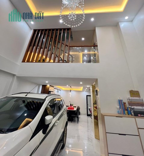 Bán nhà ngõ 150 Lương Thế Vinh 55m x 6 tầng, mt: 5.3m, phân lô, thang máy, ô tô vào nhà