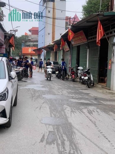 Đất kinh doanh ngã tư chợ me hương mạc giá nhỉnh 3 tỷ bán cắt lỗ
