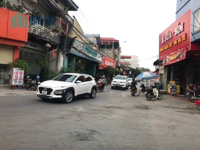 Đất kinh doanh ngã tư chợ me hương mạc giá nhỉnh 3 tỷ bán cắt lỗ