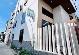 Giảm 500TR - Bán nhà 4 tầng Lô góc Lê Văn Hữu, vửa ở vừa có dòng tiền 10Tr/T. Giá chỉ 5,x tỷ