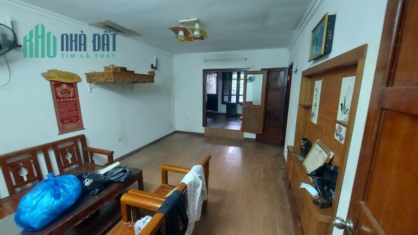 NGON !! CHO THUÊ NHÀ TẬP THỂ PHƯƠNG MAI 70m 3PN 9 tr phun đồ ở ngay
Đống Đa