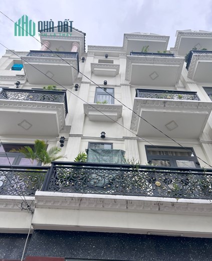 Nnà đẹp, khu dân trí cao, 4 Tầng chỉ có 5.65 tỷ