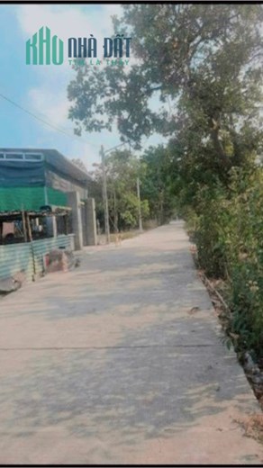 bán gấp miếng đất 1036m2 mặt tiền dg có thổ cư sổ riêng