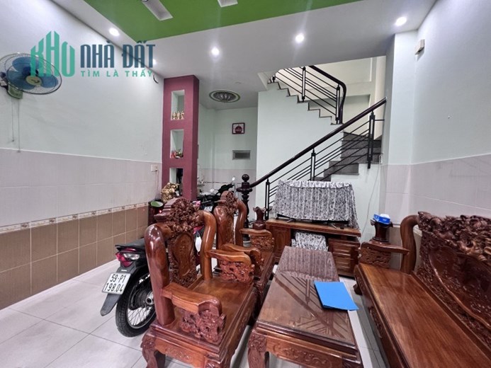 BÁN NHÀ 4TẦNG 4.3Mx8M HXH - ĐƯỜNG BÙI THẾ MỸ QUẬN TÂN BÌNH NHỈNH 4TỶ.