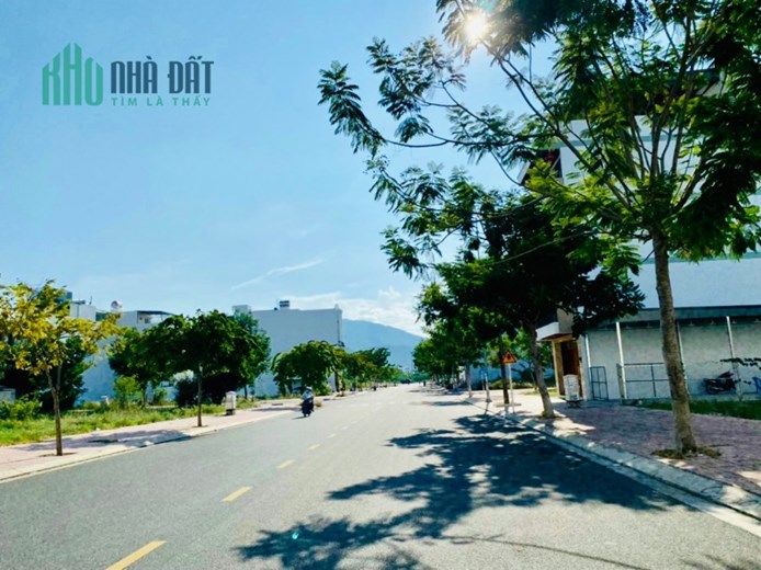 Bán đất đường số 7, kđt Lê Hồng Phong 2, Nha Trang giá rẻ chỉ 54 tr/m2