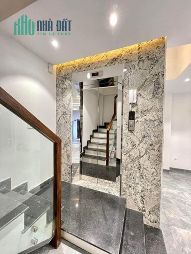 HOT!!! NHÀ MẶT PHỐ CẦU GIẤY - VỈA HÈ ĐÁ BÓNG - MẶT TIỀN ĐẲNG CẤP - 62M2 GIÁ CHỈ 15 TỶ.