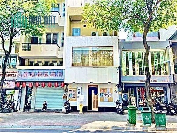 Giá Tốt!Chỉ 32 tỷ MT Trần Hưng Đạo, Phạm Ngũ Lão, Quận 1_5,4x25m_4tầng
