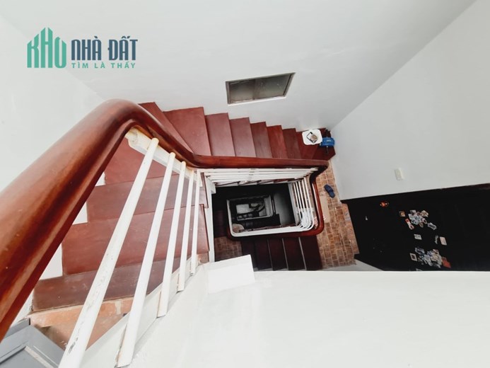 Bán nhà THỤY KHUÊ - Sổ đẹp nở hậu - 40M2 - 5 TẦNG - 4,8 TỶ