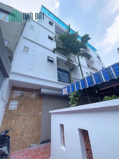 Bán nhà Chiến Thắng - La Khê. DT 31m2 - 5T. Cách phố 30m, ô tô đỗ 10m. Ngõ 2 oto tránh. Giá 3,7 tỷ