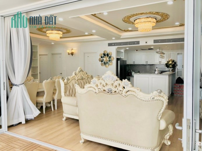 MỘT SIÊU PHẨN PENHOUSE Cao ốc Satra 163 Phan đăng lưu, Phường 1, Quận Phú Nhuận