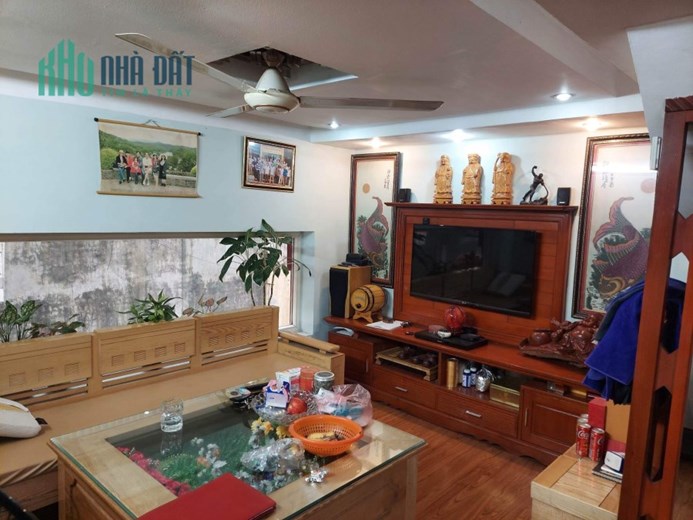 Bán nhà lô góc 60m MT 5m Ngọc lâm, Long Biên oto KD nhỉnh 6ty