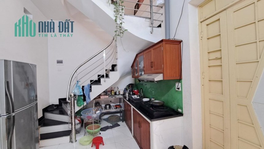 Bán nhà lô góc 60m MT 5m Ngọc lâm, Long Biên oto KD nhỉnh 6ty