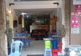 Sang quán cơm chỉ 47 triệu Ngay sát trường ĐH Công Nghiệp
