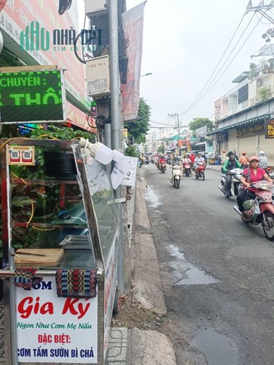Sang quán cơm chỉ 47 triệu Ngay sát trường ĐH Công Nghiệp