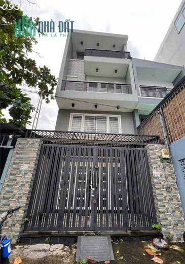 Nhà Mặt tiền 4 tầng, 4x13.5m2, Q7 đường lớn an ninh nhỉnh 9tỷ