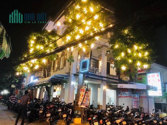 Bán Mặt Tiền Kinh Doanh Sầm Uất Lê Văn Quới, Ngay Ngã Tư 4 Xã, 100m2, Ngang Lớn 5m.