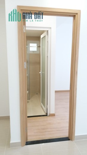 căn 2PN 2WC view hồ bơi , cần bán gấp trong thán này  LH 0382202524