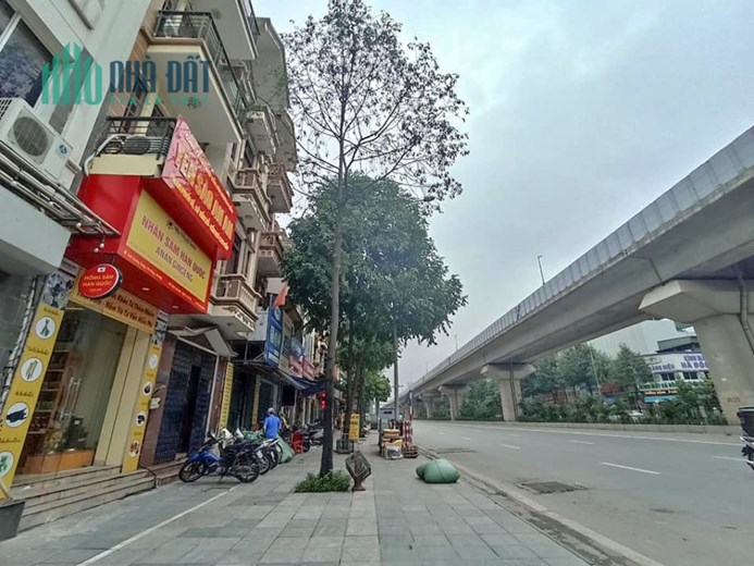 BÁN NHÀ MẶT PHỐ LỚN TRẦN PHÚ- HÀ ĐÔNG, KINH DOANH KHỦNG,200M2,NHÀ 7 TẦNG , MẶT TIỀN 10M, GIÁ 80 TỶ
