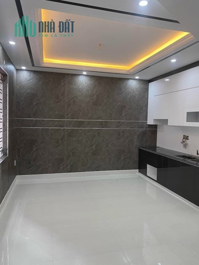Bán nhà 4 Tầng 61 M mặt đường Hào Khê Quán Nam
