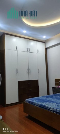 HIẾM !! Bán chung cư 102 Thái Thịnh 100m 3PN hơn 3 ty view thoáng tặng NT BÁN GẤP