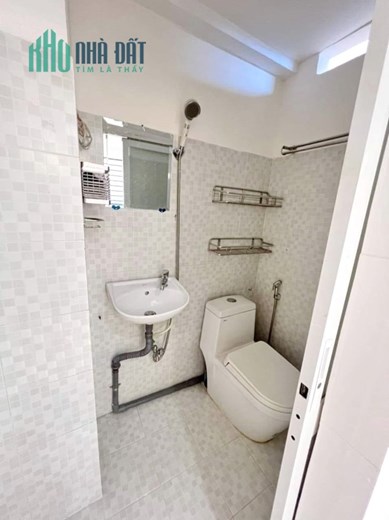 Nhà bán vị trí đẹp 85 Phạm Thế Hiển P2Q8 giá 2tỷ180