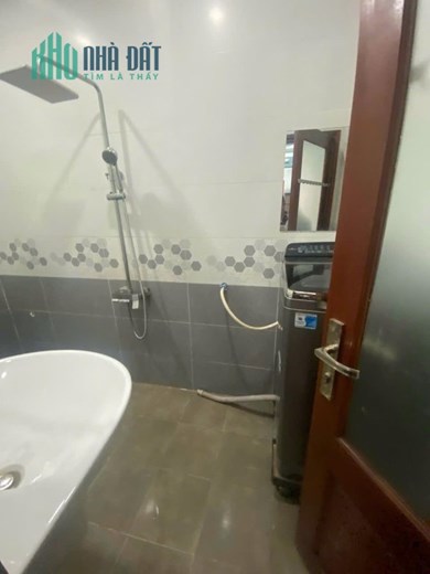 NHÀ ĐẸP - GIÁ TỐT – CHÍNH CHỦ Bán Căn Nhà Đẹp Tại Thị Xã Thuận An
