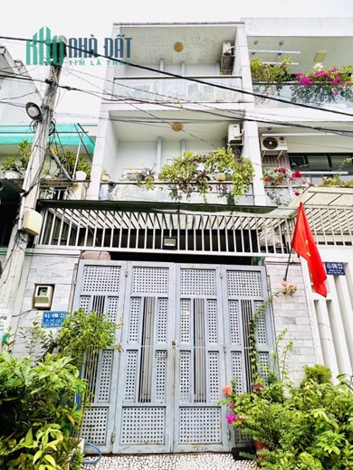 BÁN NHÀ 1 Trệt, 2 Lầu  ĐƯỜNG GÒ CÁT P.PHÚ HỮU QUẬN 9